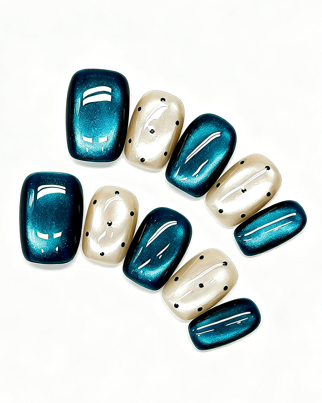 Oceanic Muse | Oceanic Muse | Teal Cat-Eye Polka Dot Nails — teal press-on nail set, full set view