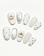Peachy Diary — press-on nail set, full set, styled arrangement