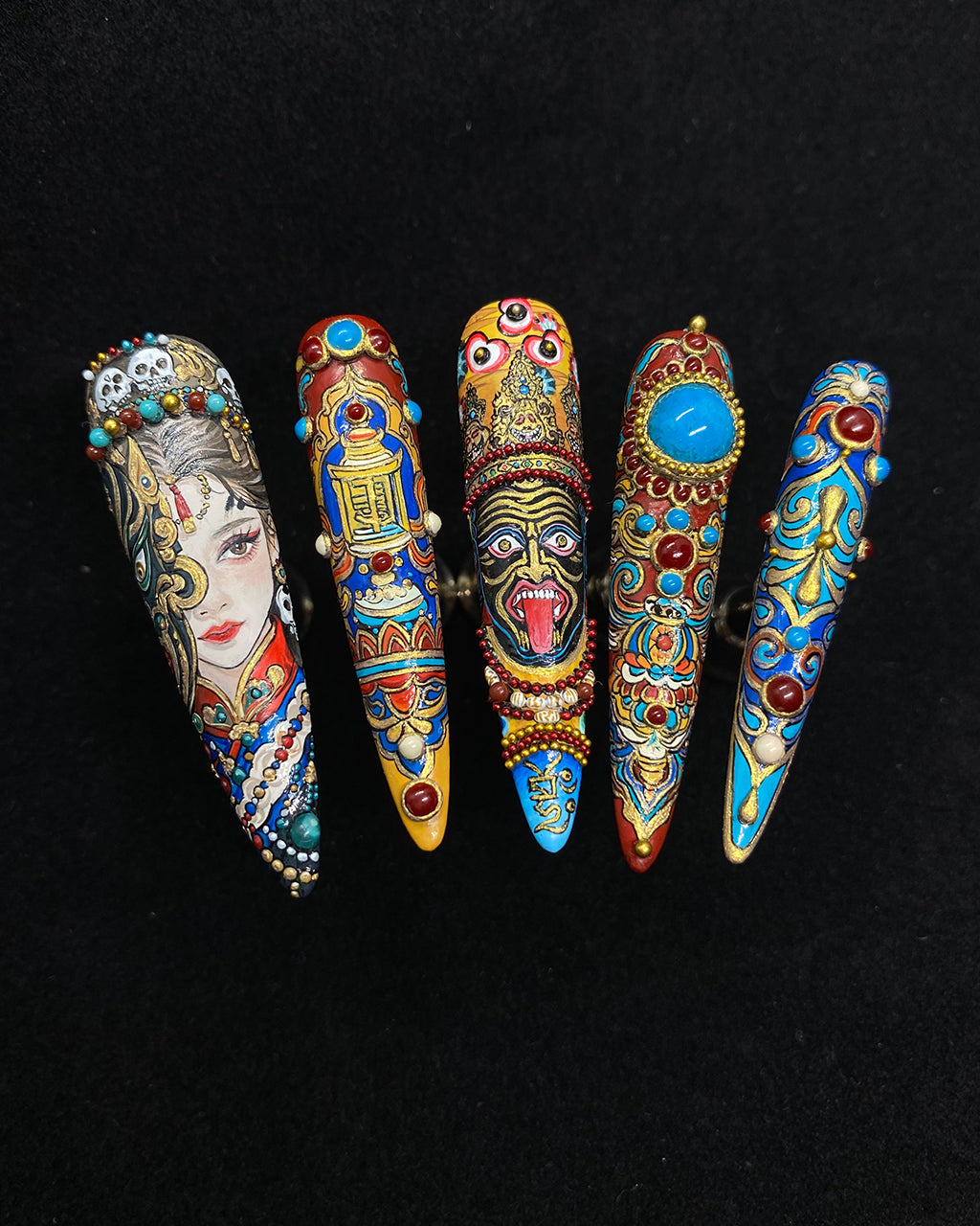 Custom Press-On Nails – Handcrafted Bespoke Nail Art Set