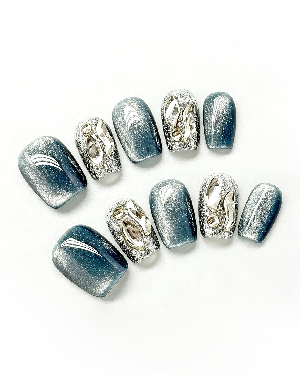 Molten Silver Chrome Cat-Eye Nails — press-on nail set, full set, styled arrangement