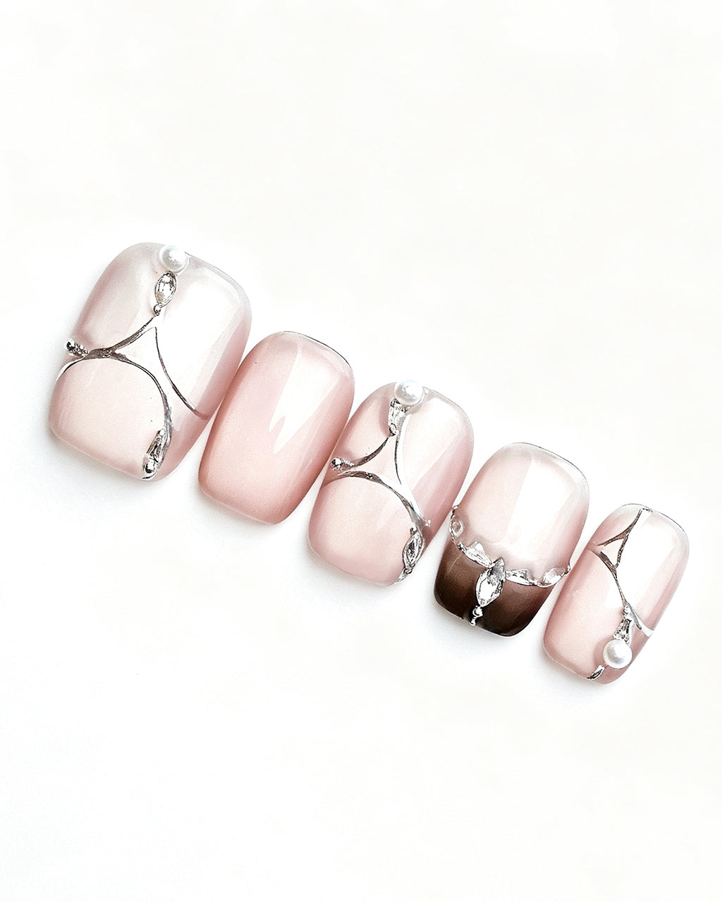 Boiled Water — press-on nail set, product detail view