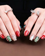 Christmas — sizing guide: how to measure your nails for a perfect press-on fit