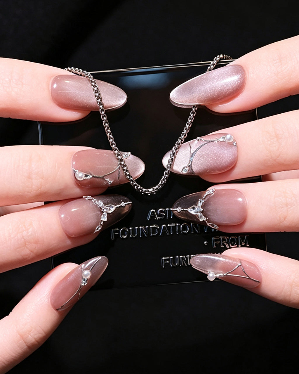Boiled Water — sizing guide: how to measure your nails for a perfect press-on fit